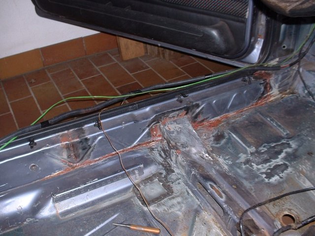 DSCF0013 (Andere).JPG (135.9 KiB) 34869 mal betrachtet Unfallfrei....