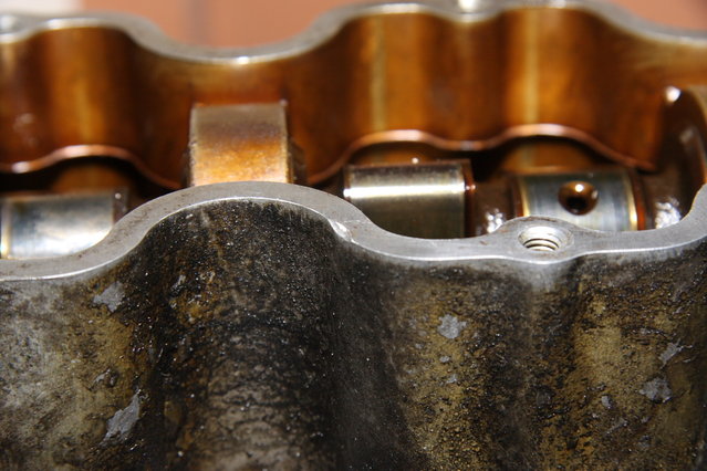 Cors282.JPG (470.96 KiB) 22906 mal betrachtet Die Macke, durch das Lösen der ZK-Schrauben. - Elende Hu..n!!! grrr